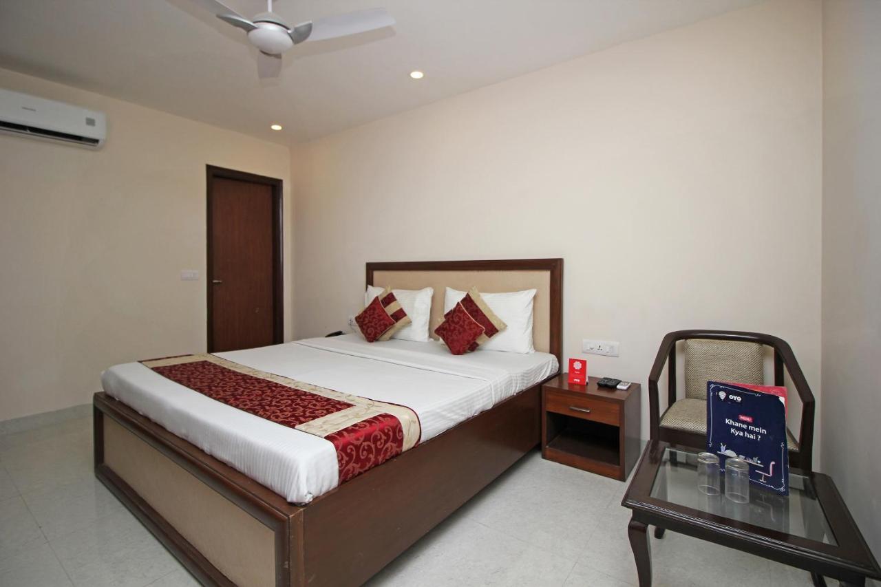 Oyo Hotel Blu Pebbles Near Delhi Airport New Delhi Buitenkant foto