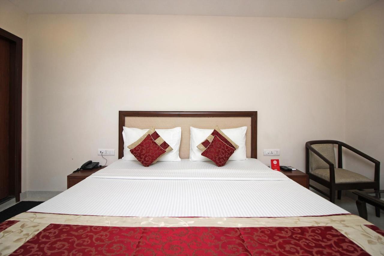 Oyo Hotel Blu Pebbles Near Delhi Airport New Delhi Buitenkant foto