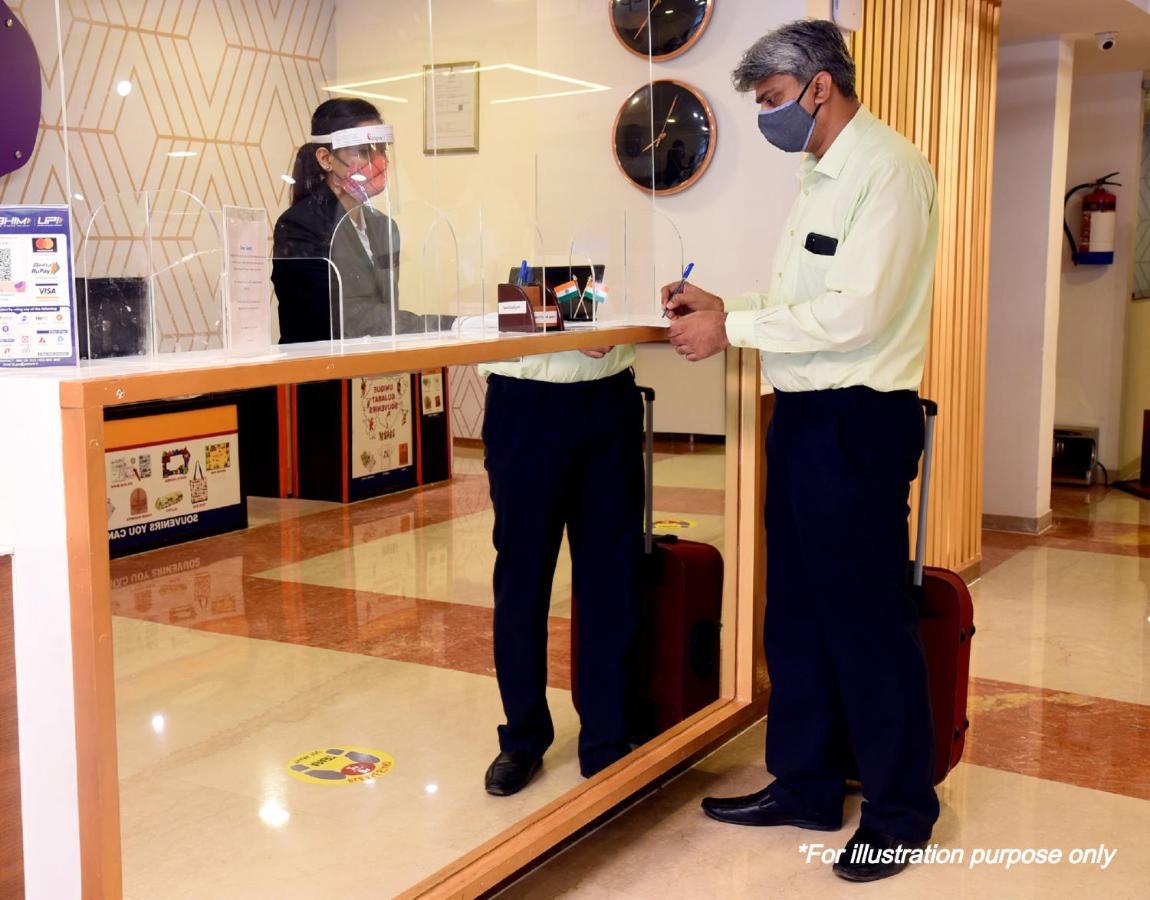 Oyo Hotel Blu Pebbles Near Delhi Airport New Delhi Buitenkant foto