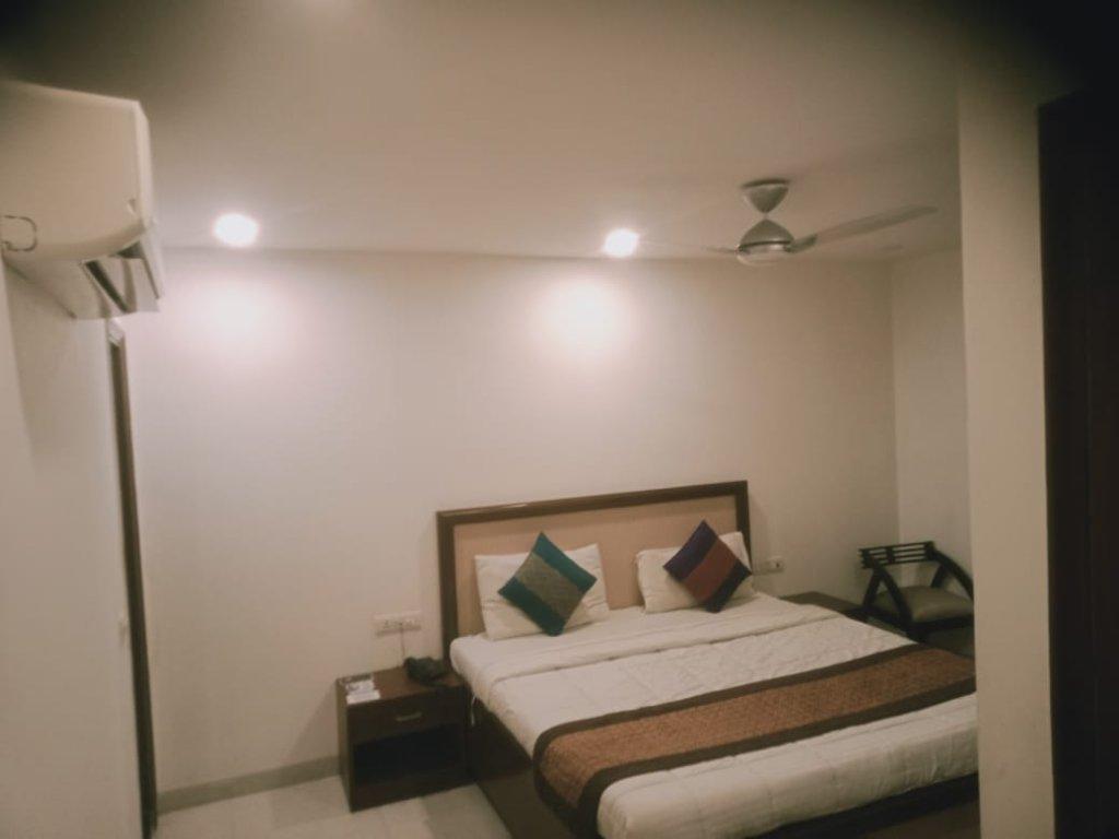 Oyo Hotel Blu Pebbles Near Delhi Airport New Delhi Buitenkant foto