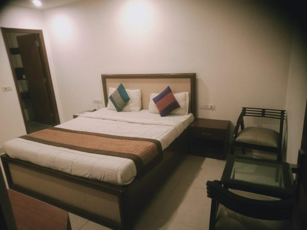 Oyo Hotel Blu Pebbles Near Delhi Airport New Delhi Buitenkant foto